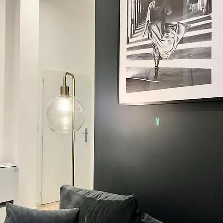 Le Paradis Cache Apartment